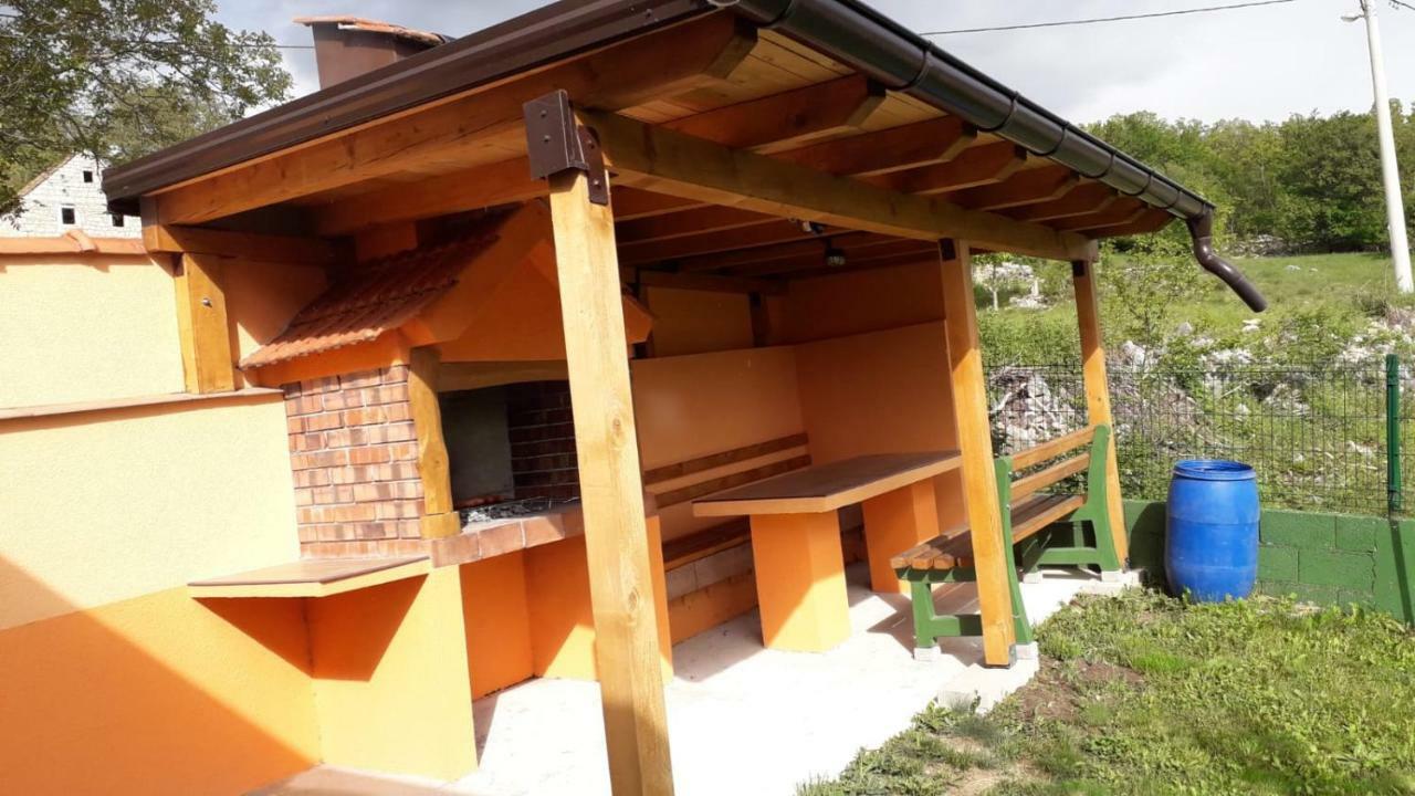 Villa Weekend House Petar Lusnic Exterior foto